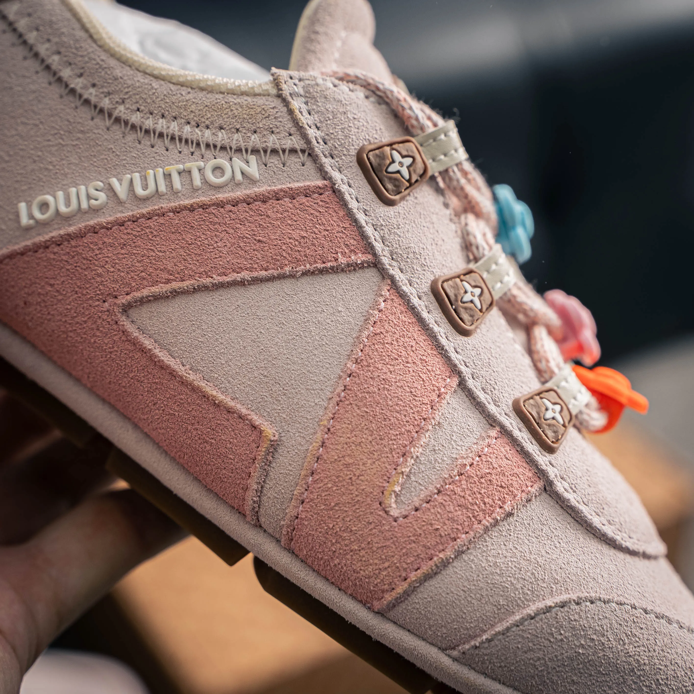 # 2026 New Arrival LOUIS VUITTON Snea Kerina Shoes Shoes Sacchetto Shoes ， Shoes ， 。 sneake